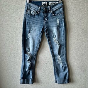 Indigo Rein cropped destroyed denim capris